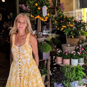 Meet your Posher, Laura